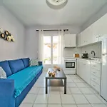 Chloi شقة إرميوني