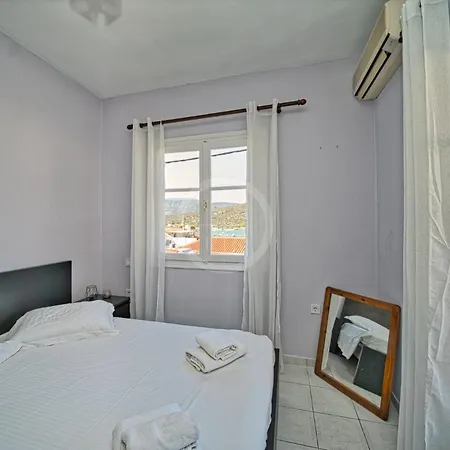 Chloi Apartment Ermioni